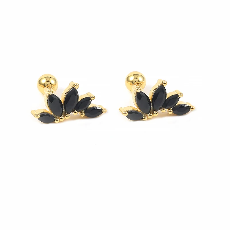 2PCS 피어싱 Aretes 스터드 귀걸이 블랙 지르콘 나비 크라운 꿀벌 러브 하트 연골 귀걸이 여성을위한