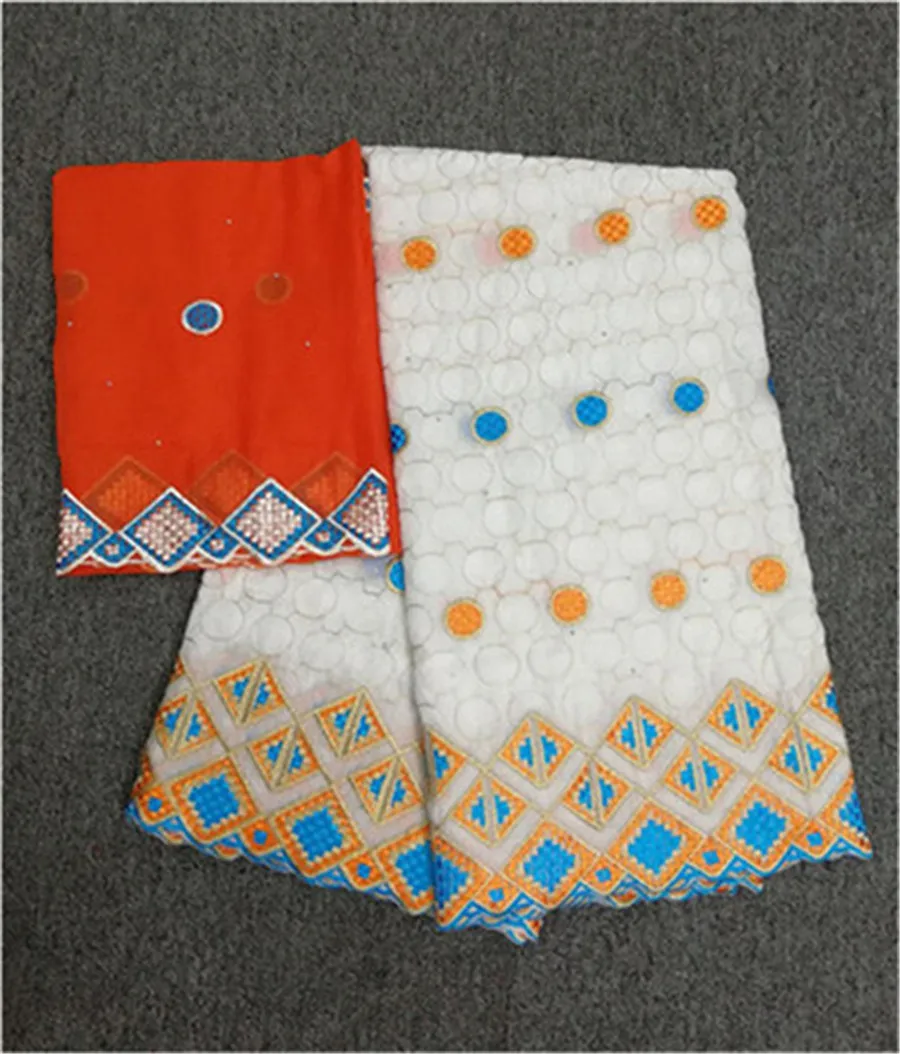 Швейцарские кружева ткань из Дубая, цветные ткани белого цвета в нигерийском стиле кружевной ткани Высокое качество Африканское швейцарское кружево ткань 5+ 2 м