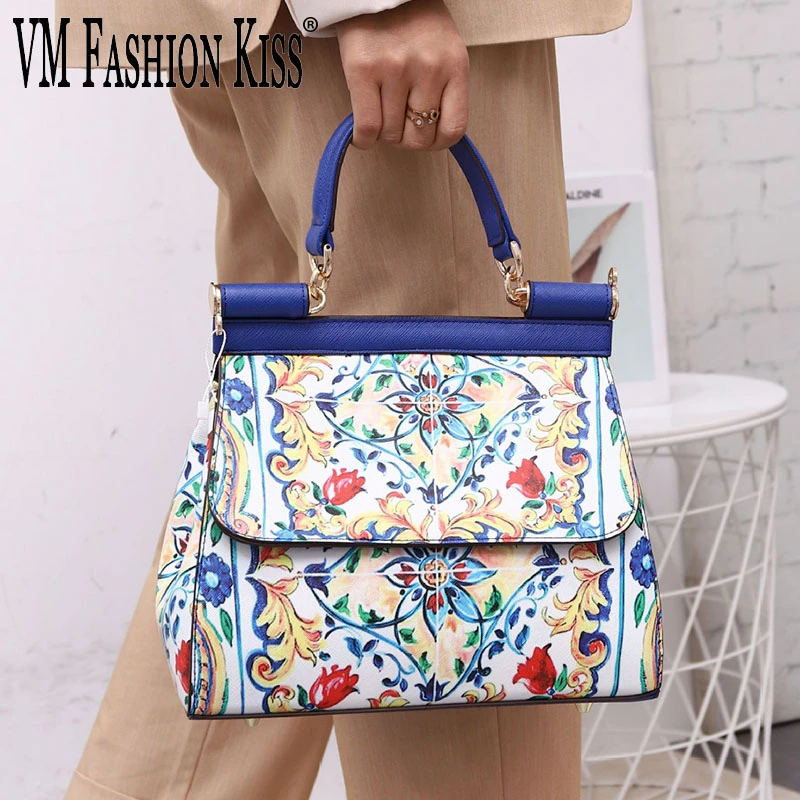 VM FASHION KISS 2021 Classic Women Frame Handbag Europe And America Printing Shoulder Messenger Totes Ladies Bags Bolsa Feminina | Багаж и