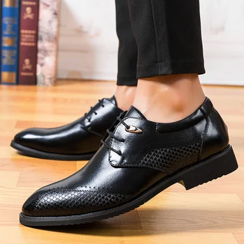 

Designer Oxford Shoes Men Formal dress business Wedding Shoes Italy Pointed Toe Mens Dress Shoes Sapato Oxford Masculino
