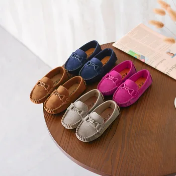 

Toddle Baby Shoes comfortable peas shoes girls fashion single shoes Children Soft Velvet Casual Girls Loafers School Shoes