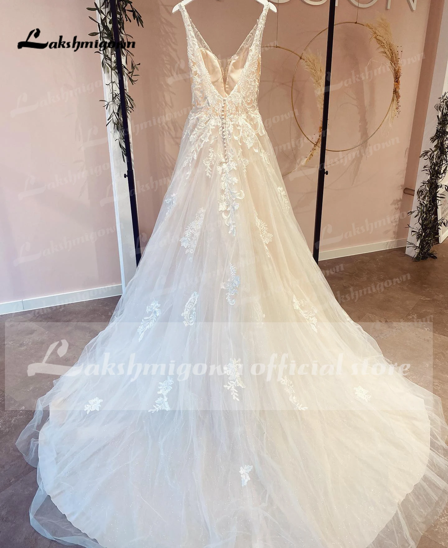 Lakshmigown Floral Appliques Wedding Dresses V Neck Backless A-Line Court Train Tulle Bridal Gowns Robe Mariee Customized 5