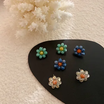 

New Elegant Transparent Crystal Flower Petal Beads Stud Earrings For Women Korea Colored Earring Hypoallergenic Ear Ring Jewelry