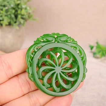 

Jade smith and Tian Biyu antique turn edgy wheel jade fall run to reverse the dry jade pendant
