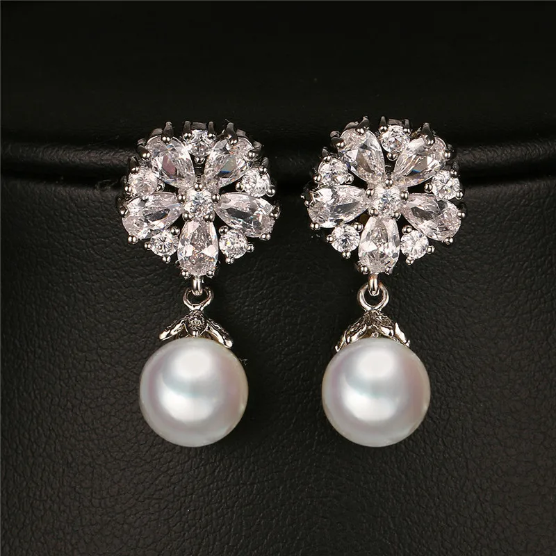 

Elegant Female Snowflake Zircon Stud Earrings Fashion Silver Color Pearl Wedding Earrings Cute Party Double Earrings For Women