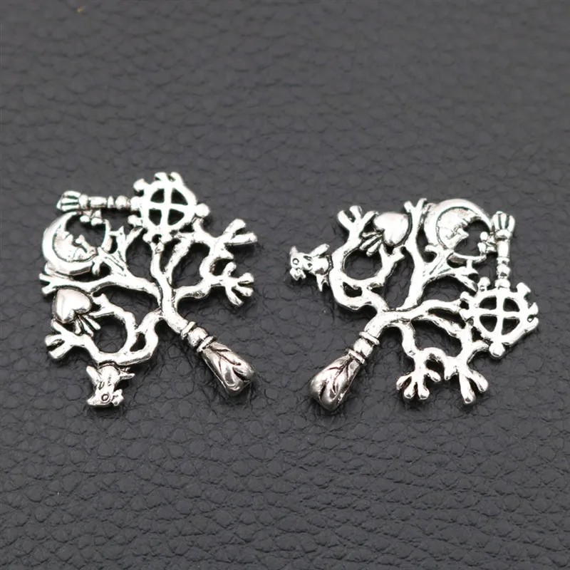 

WKOUD 8pcs Antique Silver Peach Heart World Tree Pendant Tree of Life Charms Magic Tree Charms Eternal Tree Charms 33*29mm A119