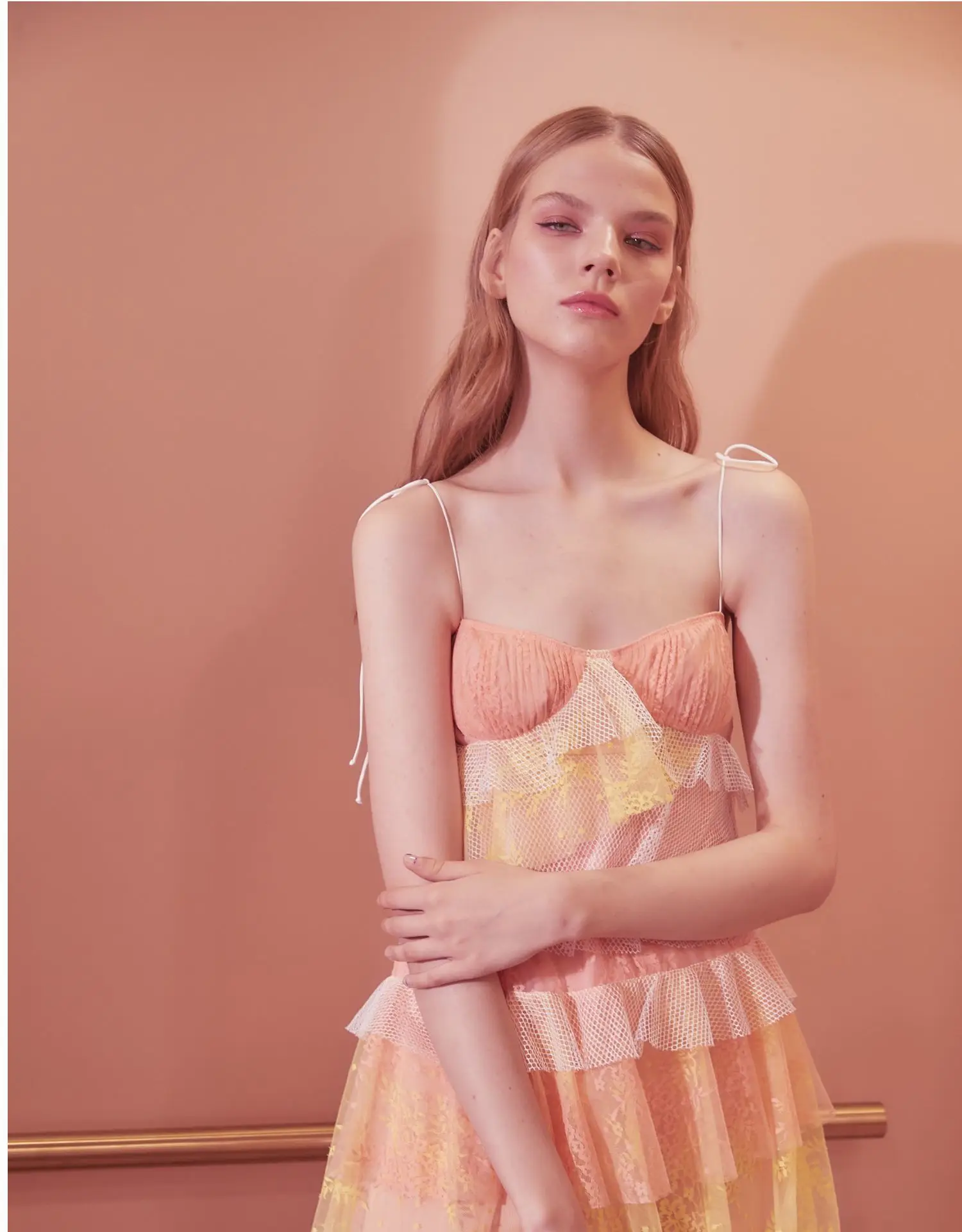 DEAT Summer Autumn Sexy Sleeveless Strapless Pink Floral Print Ruffles Backless Short Mini Lace Dress Women MG487