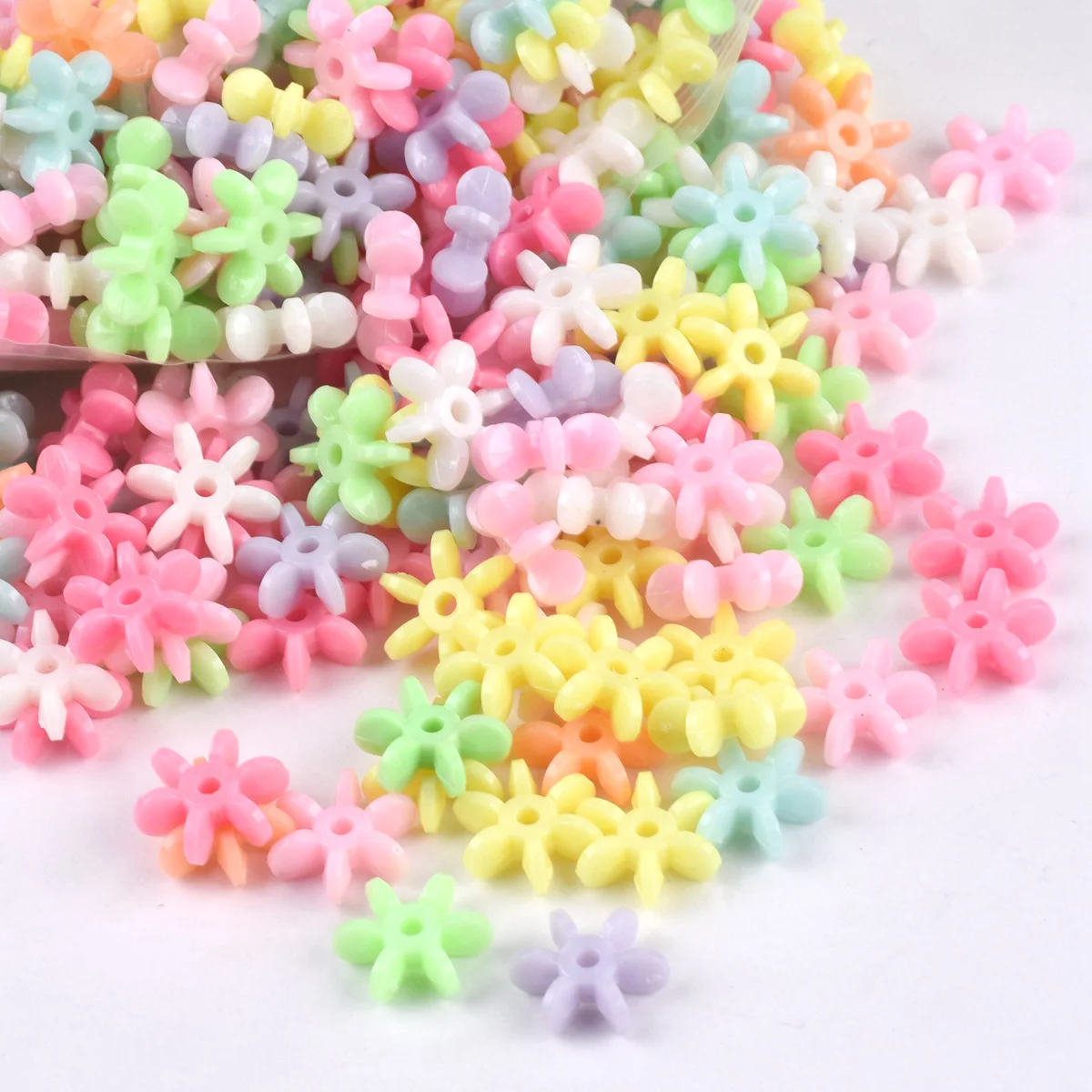 50pcs Flower Shape 12mm Opaque Acrylic Plastic Loose Spacer Beads Wholesale lot for Jewelry Making DIY Findings luxury jewelry boxes organizer plastic transparent acrylic stand necklace jewelry case display earring storage box bracelet