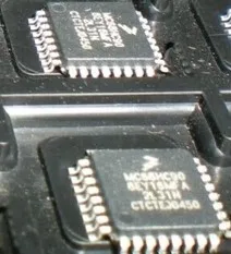 

Free Delivery.MC68HC908EY16CFA car computer chip board
