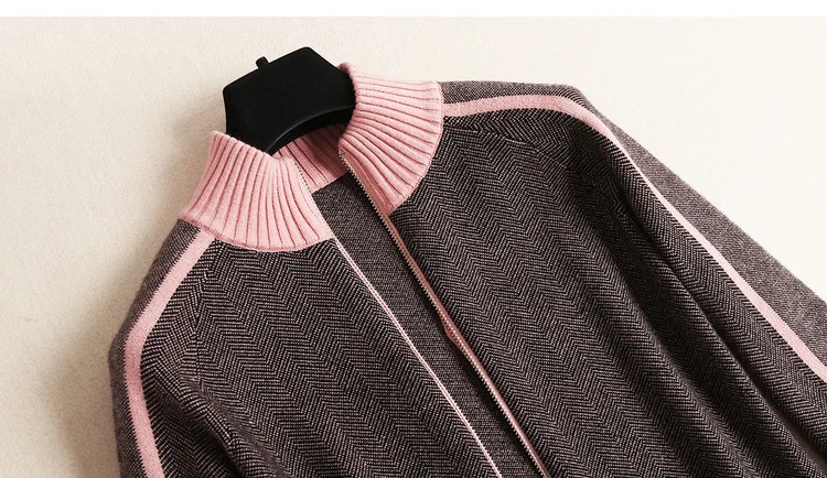 12090527474_650966343