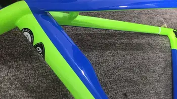 

Custom color and logo road bike carbon frame oem logo bicycle carbon frame yellow blue color glossy ud bicycle framework carbon