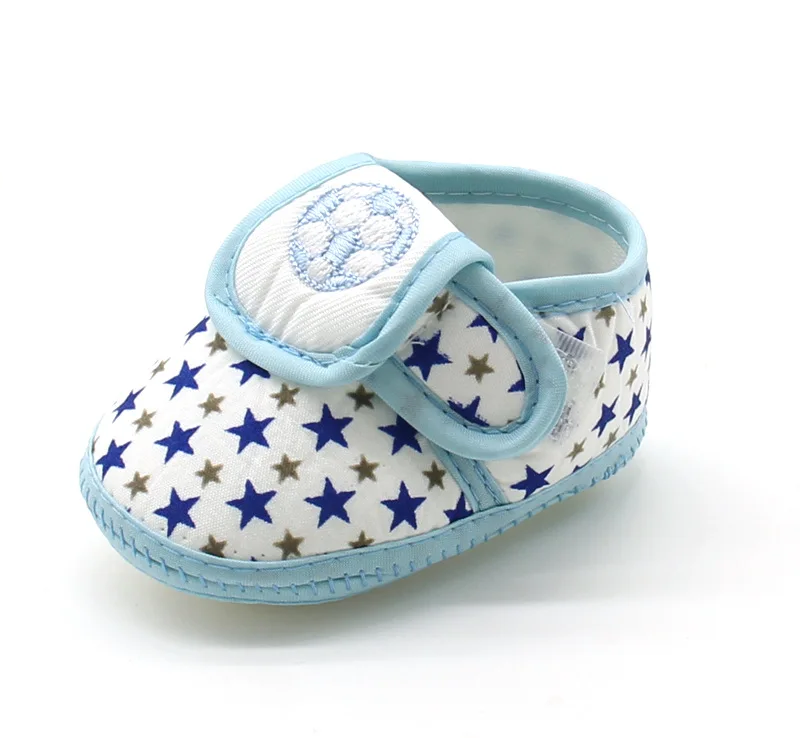 Новорожденных обувь бант для маленьких девочек; для маленьких мальчиков, для тех, кто только начинает ходить, обувь для мальчиков, на мягкой подошве; для детей 0-18 месяцев кроссовки на Рождество