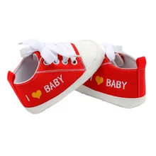 Детская парусиновая обувь в форме сердца с буквенным принтом для девочек и мальчиков; обувь для новорожденных; детские ходунки; мягкие Нескользящие Первые ходунки для малышей