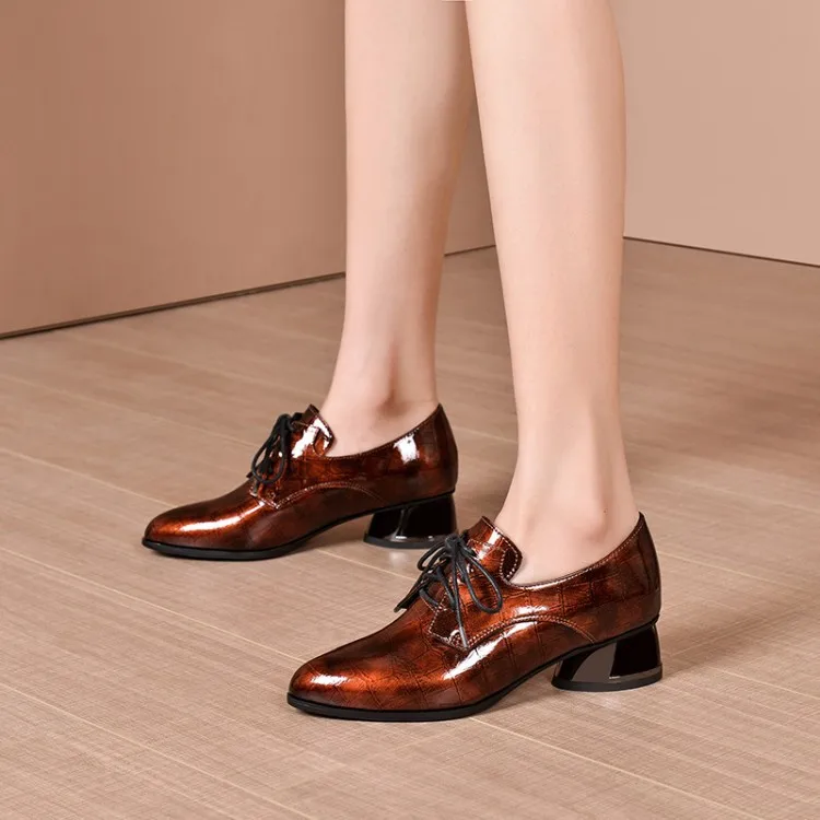 

British Style Versitile Fashion New Style Pointed-Toe Solid Color Full-grain Leather Lace up Front Chunky Semi-high Heeled Women