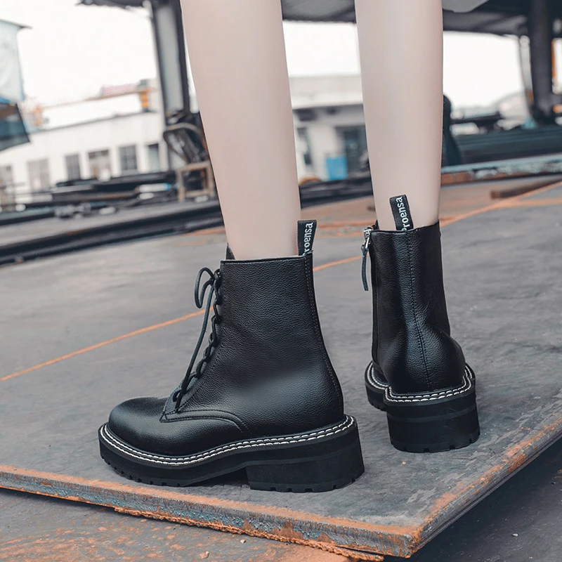Новые осенние ботинки черного и белого цвета армейские ботинки женские кожаные мотоциклетные ковбойские ботинки на платформе сапоги панк до лодыжек женская обувь