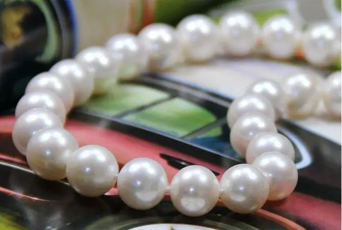 fine jewelry gorgeous 10-11mm light shine round white freshwater pearl necklace 18INCH genuine female send mom 925 silver clasp