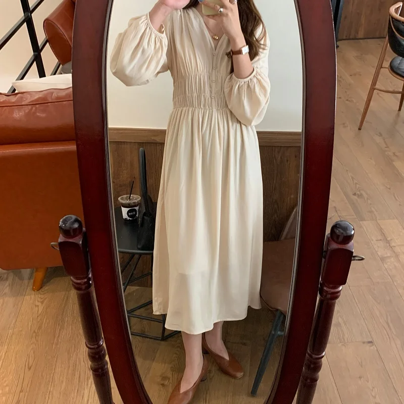 H5349263dccd2402592248c7c5fb8f1f8N - Autumn V-neck Long Sleeves Pleated Waist-Controlled Solid Loose Dress