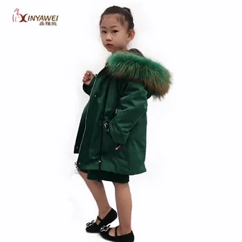 

Factory Direct Wholesale Variety Wide Coat Children's Female Winter Warm Coat Rex Rabbit Lining Accessories Raccoon Fur Collar.