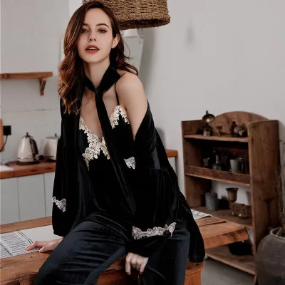 

Daeyard Autumn Winter Velvet Pajamas Women Sexy Lace Robe Warm Sleepwear Cami And Pants 3Pcs Pajama Sets Appliques Cross Pijama