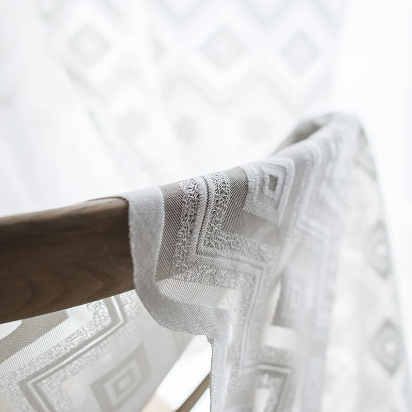 5732042798_250972266