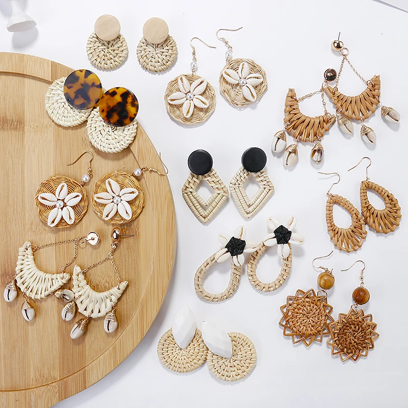 

AENSOA Korean Bohemia Handmade Geometric Drop Earrings Boho Rattan Straw Weave Shell Tassel Earring For Women Party Jewelry Gift