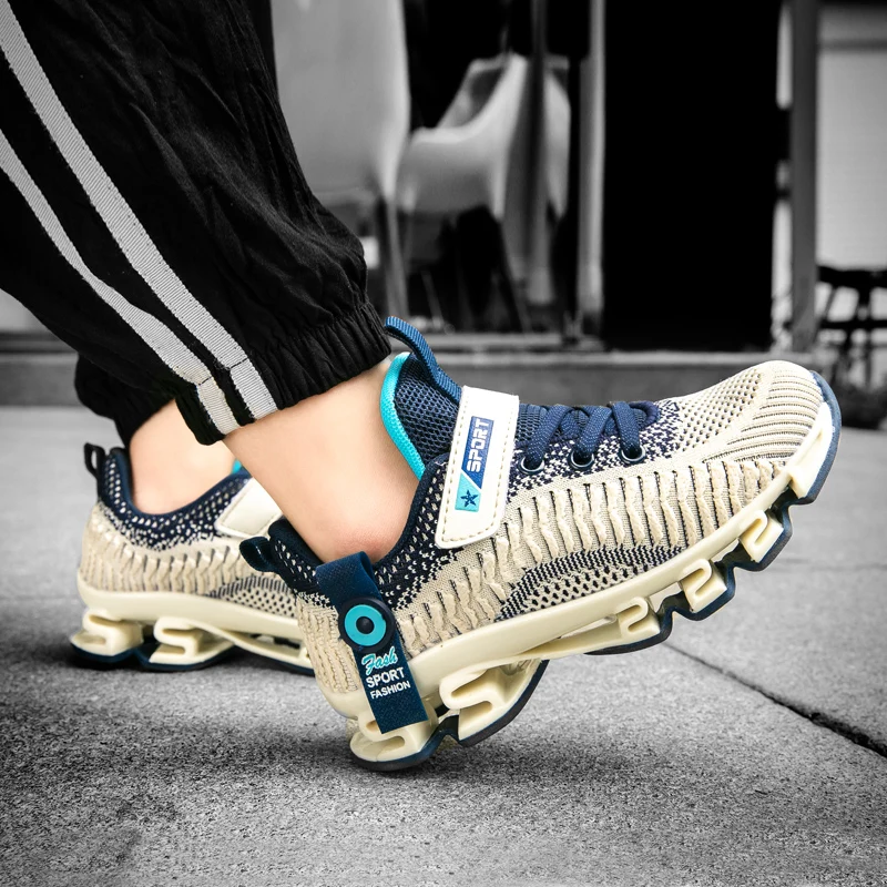 Кроссовки Детские весенне-осенние легкие с прорезями на подошве | Детская одежда