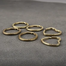 

Brass retro key ring brass key ring handmade leather goods brass hardware accessories solid brass key ring