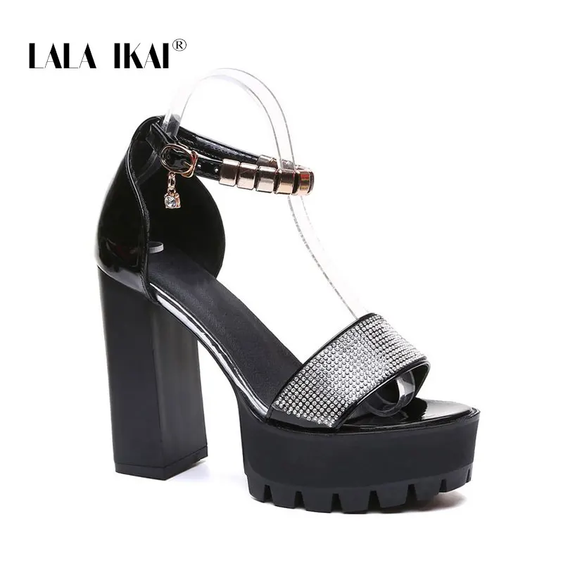black LALA IKAI/летние женские босоножки на платформе; босоножки на высоком каблуке 11,5 см с толстой подошвой; стразы; обувь для вечеринок с открытым носком; женская обувь; XWC6743-4 - Цвет: black