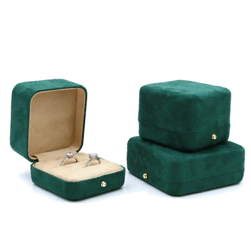 

Green Velvet Jewelry Package Box Available Rings Bangles Studs Earrings Pendants Jewelry Organizer Storage Gift Box Wholesale