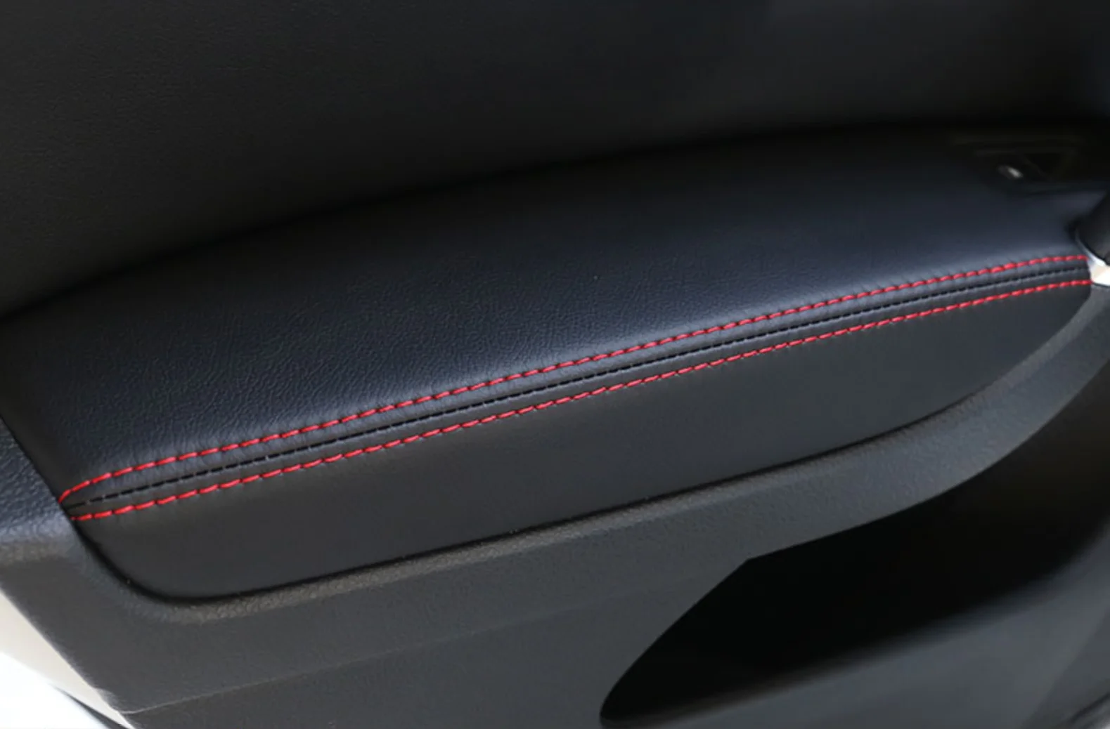 Для VW Golf 7 из микрофибры защита подлокотников автомобильные аксессуары