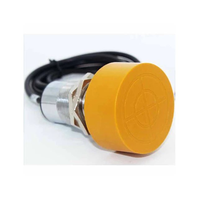 

A15-- SC-3030A flashlight type proximity switch long distance NPN three-wire inductive metal sensor