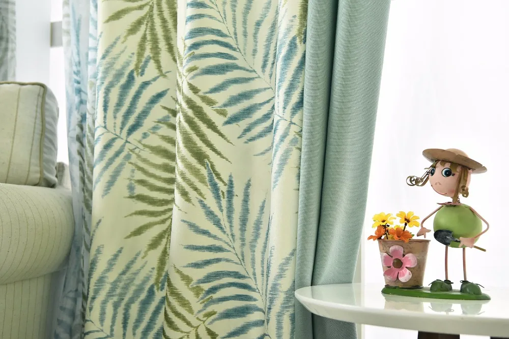 3590720246_1042572061