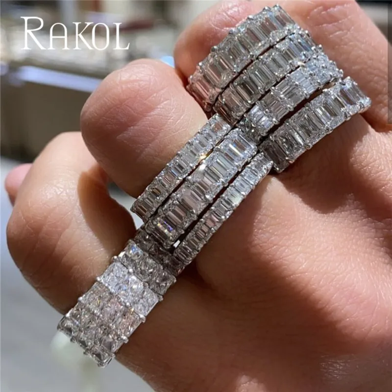 Женское кольцо с кристаллами RAKOL обручальное зеленым кубическим цирконием ААА