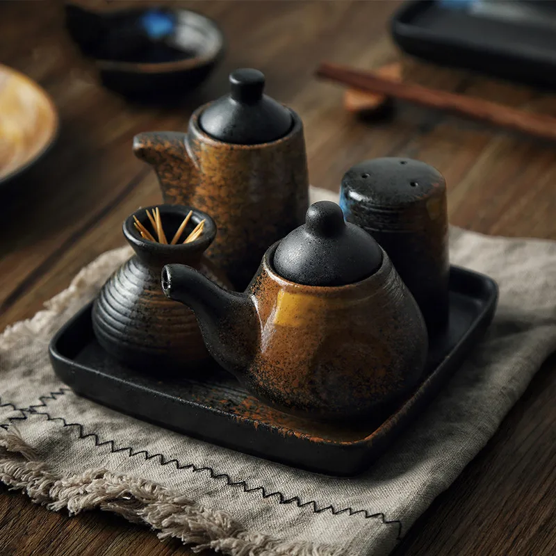

Japanese Style Retro Seasoning Canned Soy Sauce Bottle Toothpick Holder Pepper Bottle Spice Pot Tableware Restaurant
