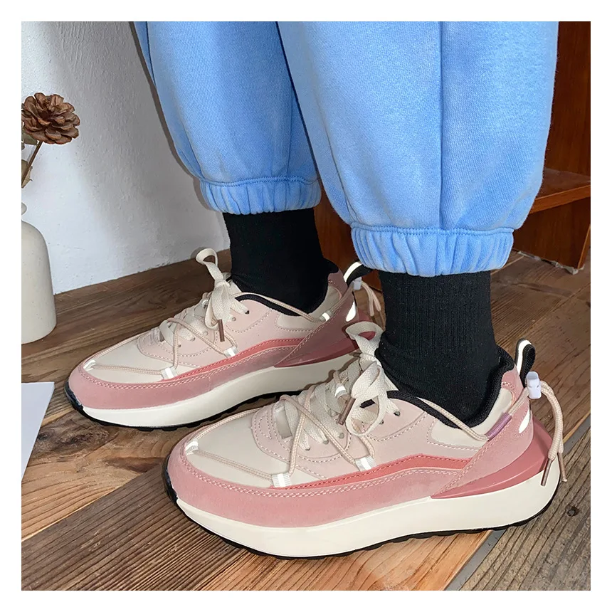 

Retro Style Casual Shoes Splicing Modeling Pointed Leather Men and Women Sports Shoes Spring and Autumn New Couple Shoes 24-27