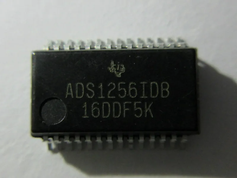 10 шт в упаковке, новая ADS1256IDB ADS1256IDBR SSOP28
