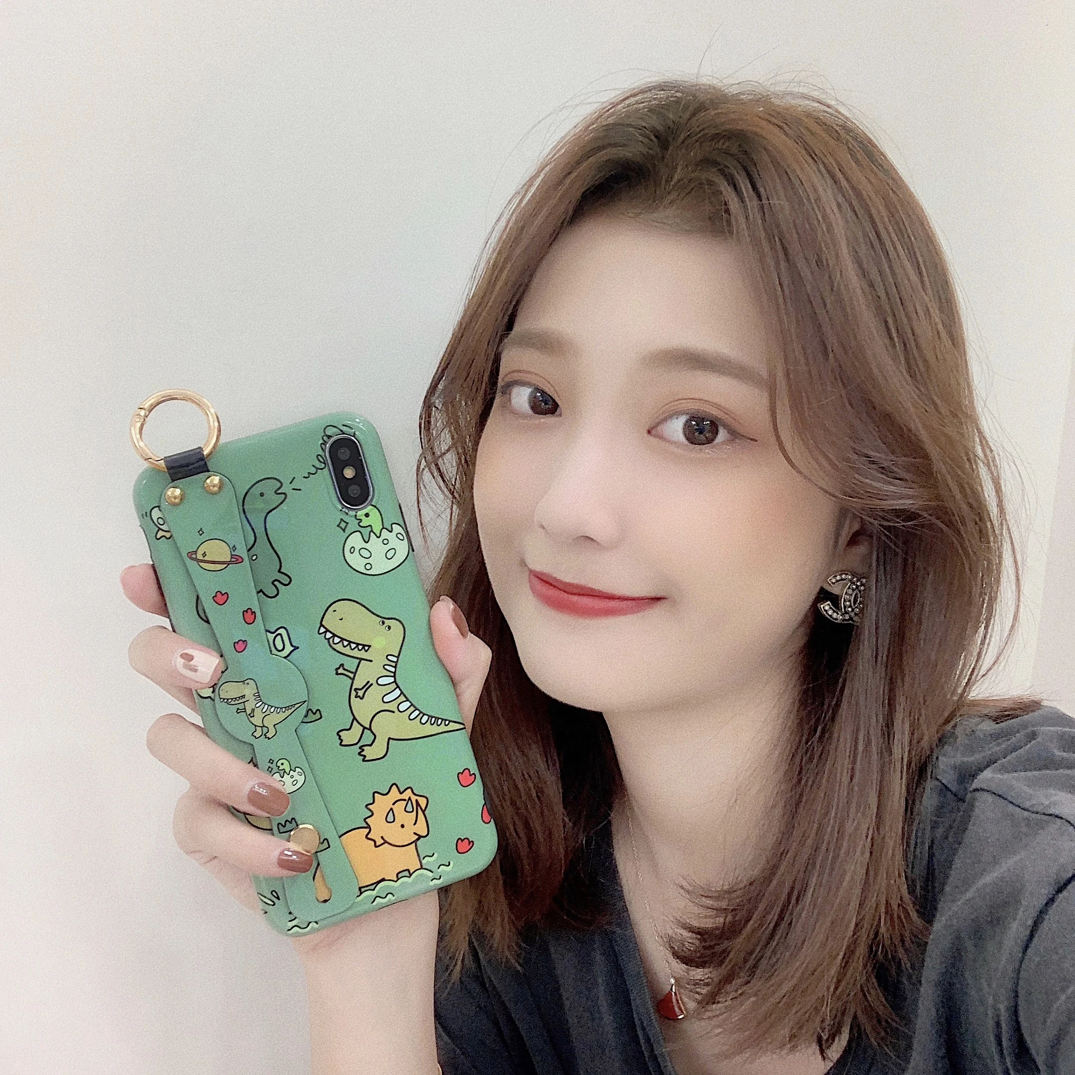 

ORYKSZ Lovely Cartoon Dinosaur Pattern Wrist Strap Soft Phone Case For iphone XR X Xs max Cases For iphone X 7 8 6 6s plus Cover