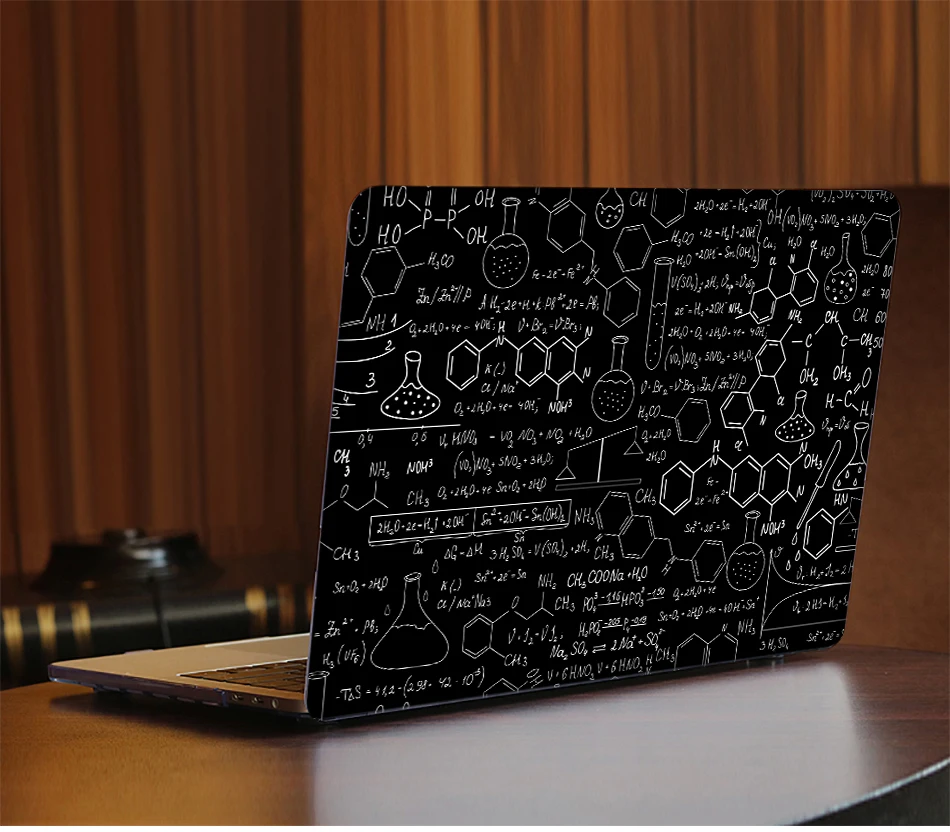 MACBOOK印花人物场景图_01