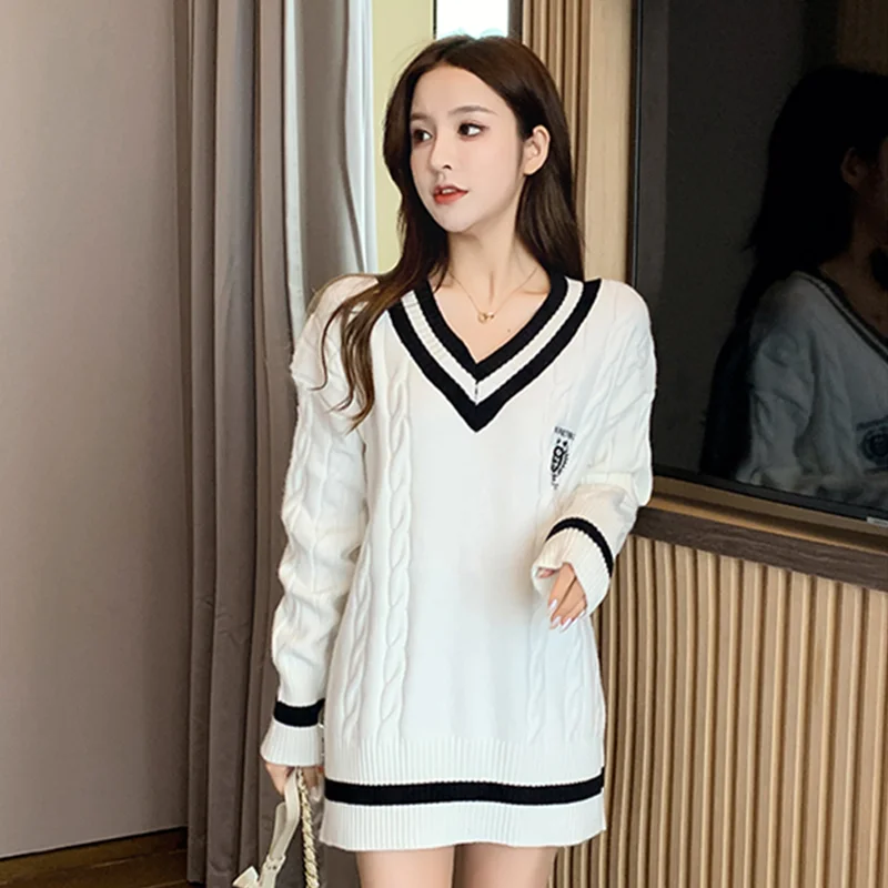 2020 autumn new fashion college style V-neck pullover sweater women loose long sleeve sweater