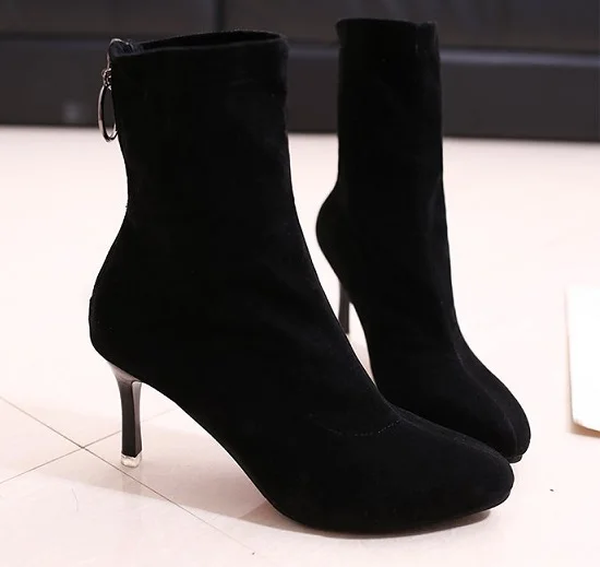 9544867009_2106083177 (1)