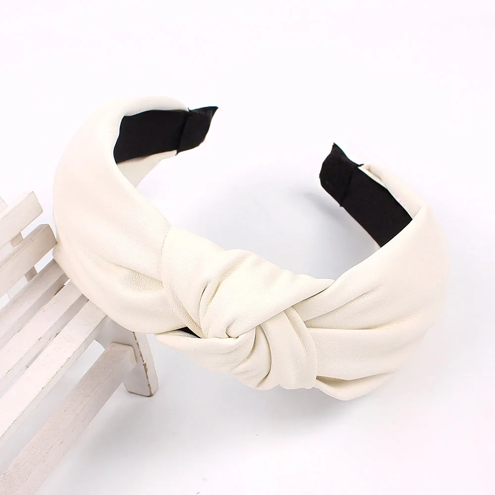 12261493291_64356601