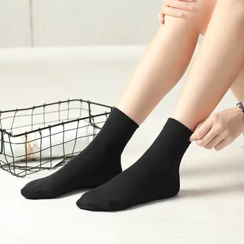 

Spring and Autumn Women's new solid color casual warm socks red
