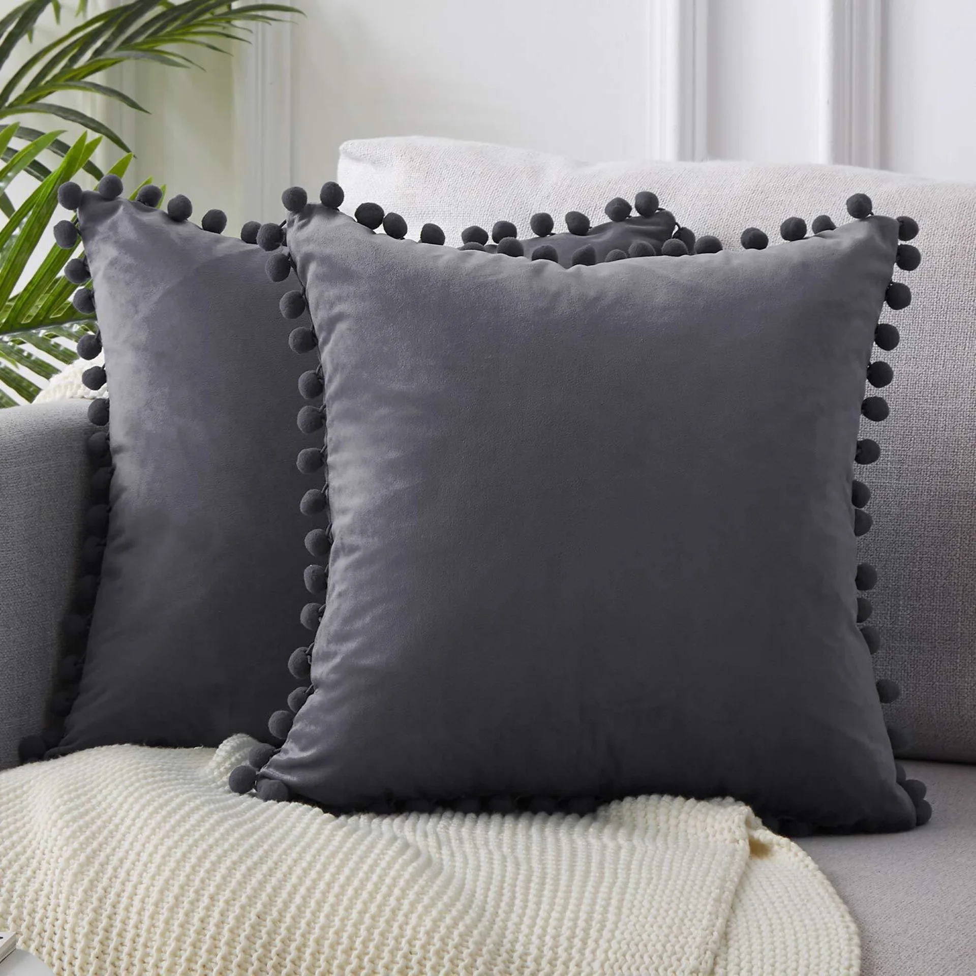 Velvet Decorative Cushion with Ball Home Decor Sofa Pillowcase  Pure Color Drop Ball Plush Car Home Office Throw Pillowcase 