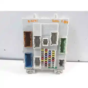 

AV6N14A073FF CASE RELAYS/FUSES FORD C-MAX