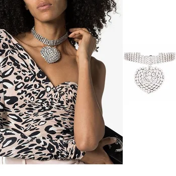 

Timeless Wonder Crystal Zircon Pave Chunky Heart Choker Necklace Women Jewelry Punk Designer Top Fine Trendy Boho Hip Hop 5488