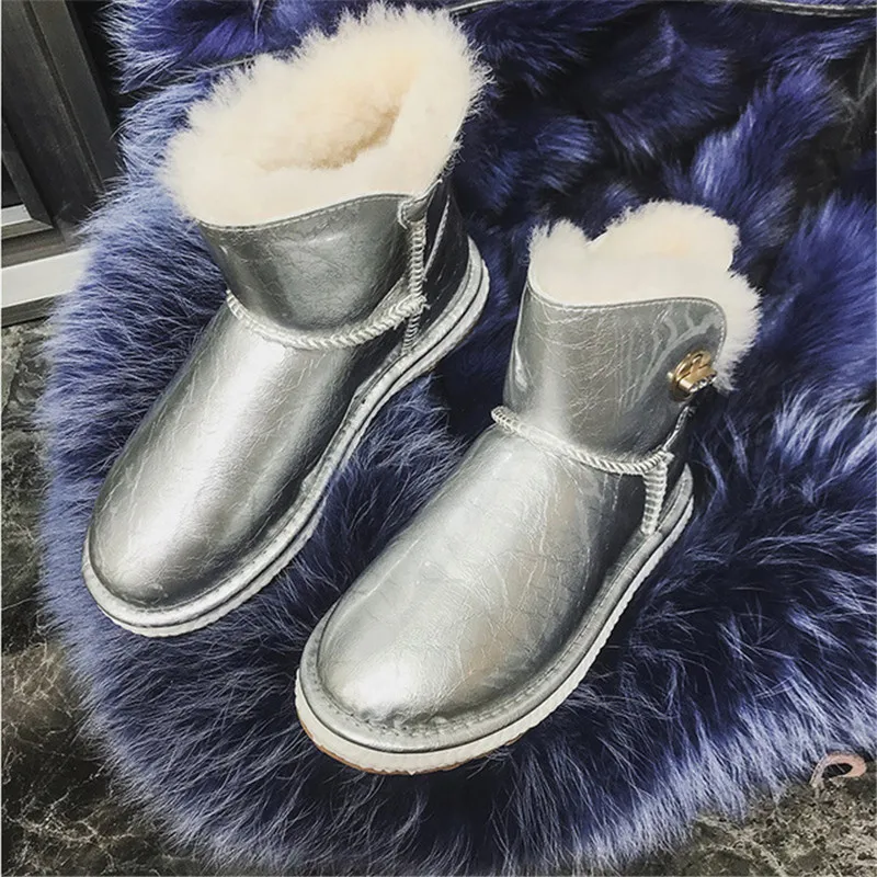 Женские зимние ботинки из натуральной кожи с шерстью; зеркальные водонепроницаемые короткие ботильоны; Новинка года; плюшевые теплые женские зимние ботинки - Цвет: Silver