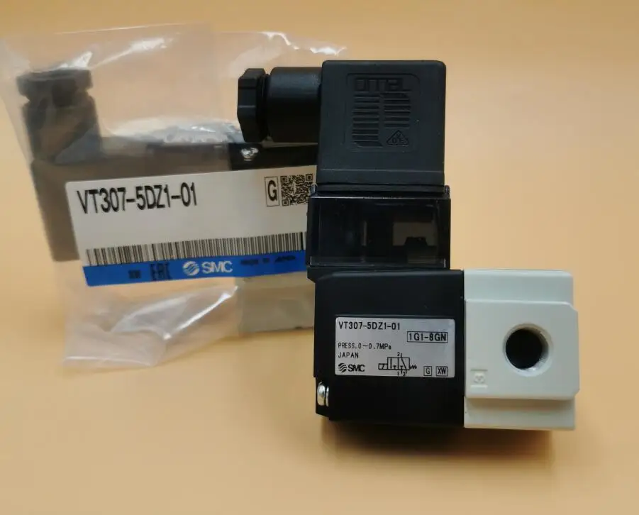 

SMC Solenoid valve VT307-5DZ1-01 MADE IN JAPAN