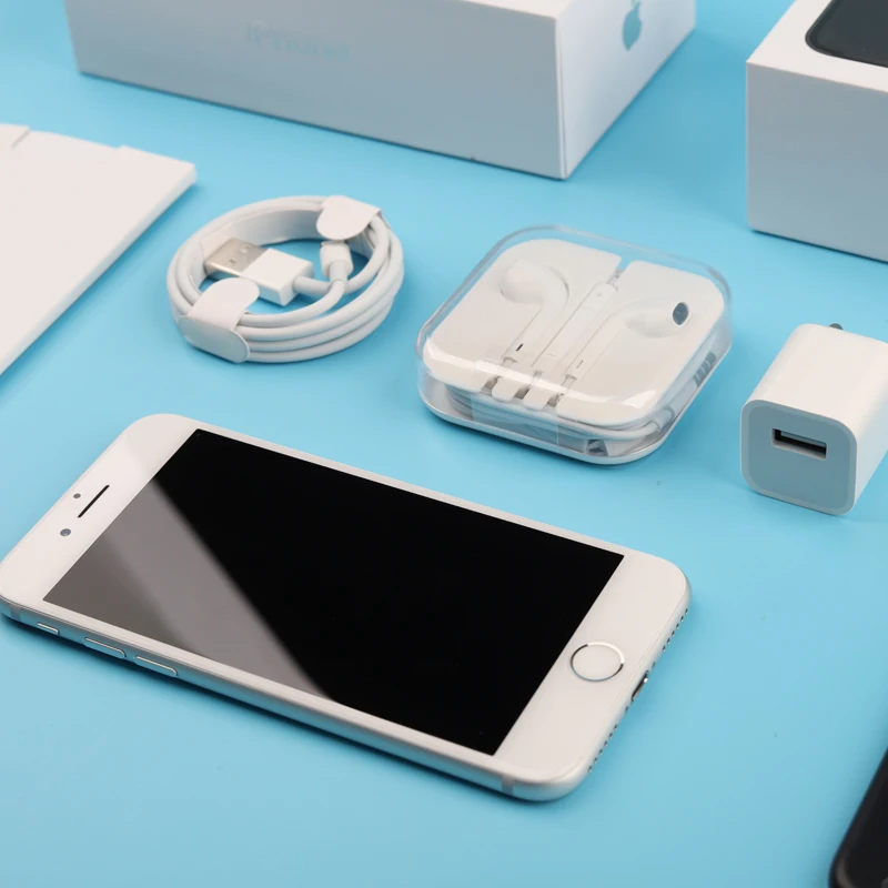 Apple iPhone 7 Quad-Core IOS 4G LTE Mobile Phone 4.7\