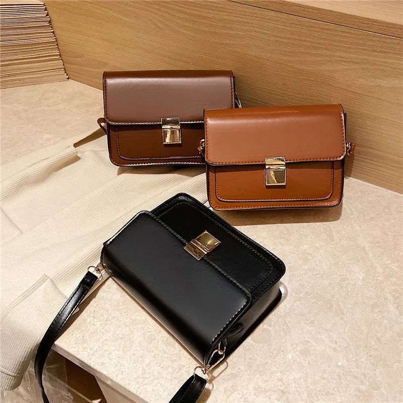 

2020 Spring New Style Fashion Textured Solid Color Retro Shoulder Oblique Pu Square Sling Bag Cheap Bag