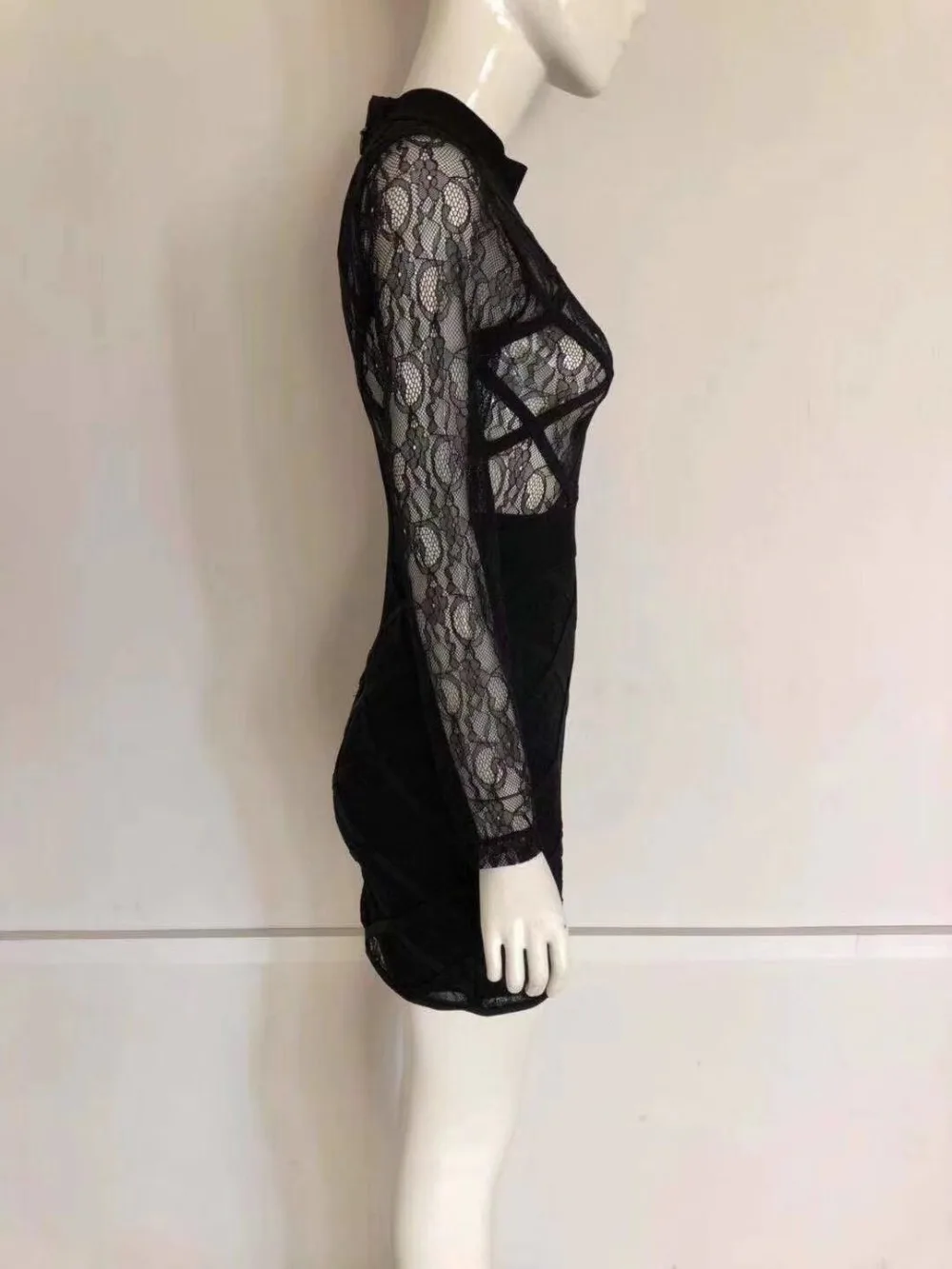 Drop Shipping Hot New Arrival Lace Design Long Sleeves Sexy High Neck Mini Club Celebrity Party Rayon Bandage Dress